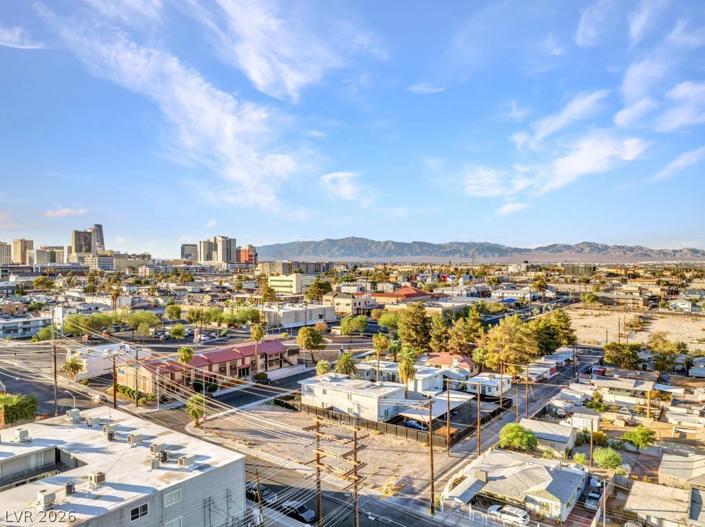 423 13th, Las Vegas, NV 89101