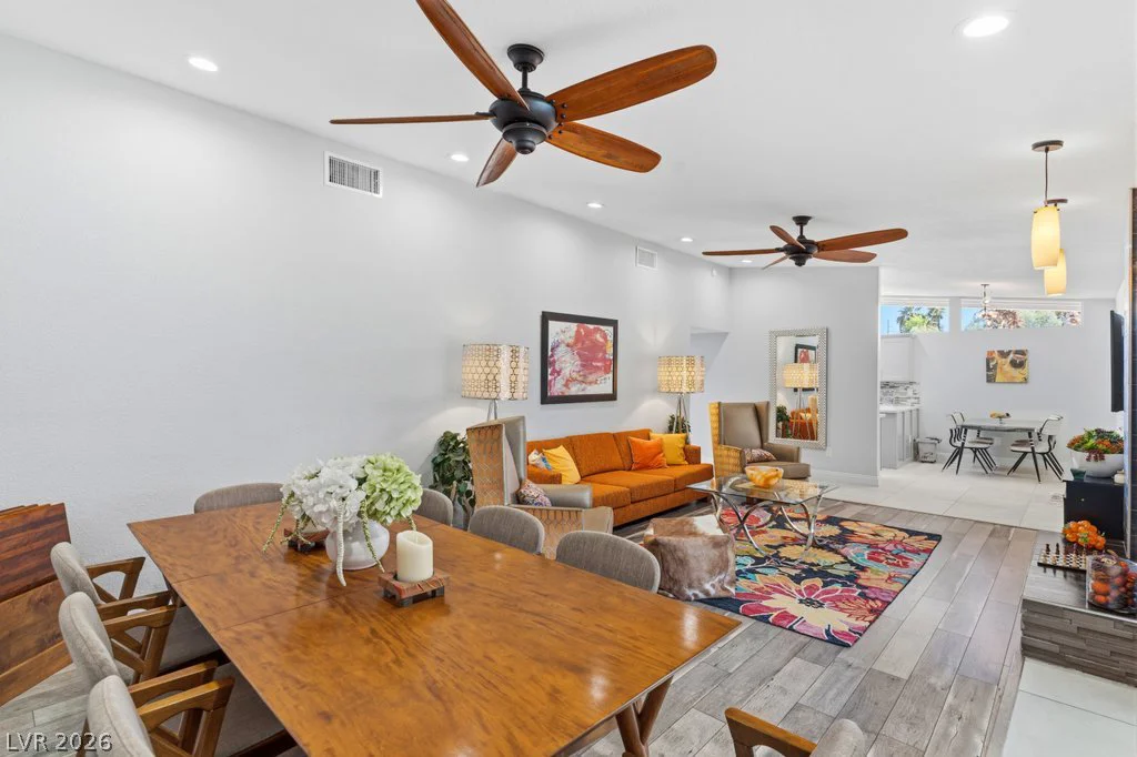 3327 Seminole, Las Vegas, NV 89169