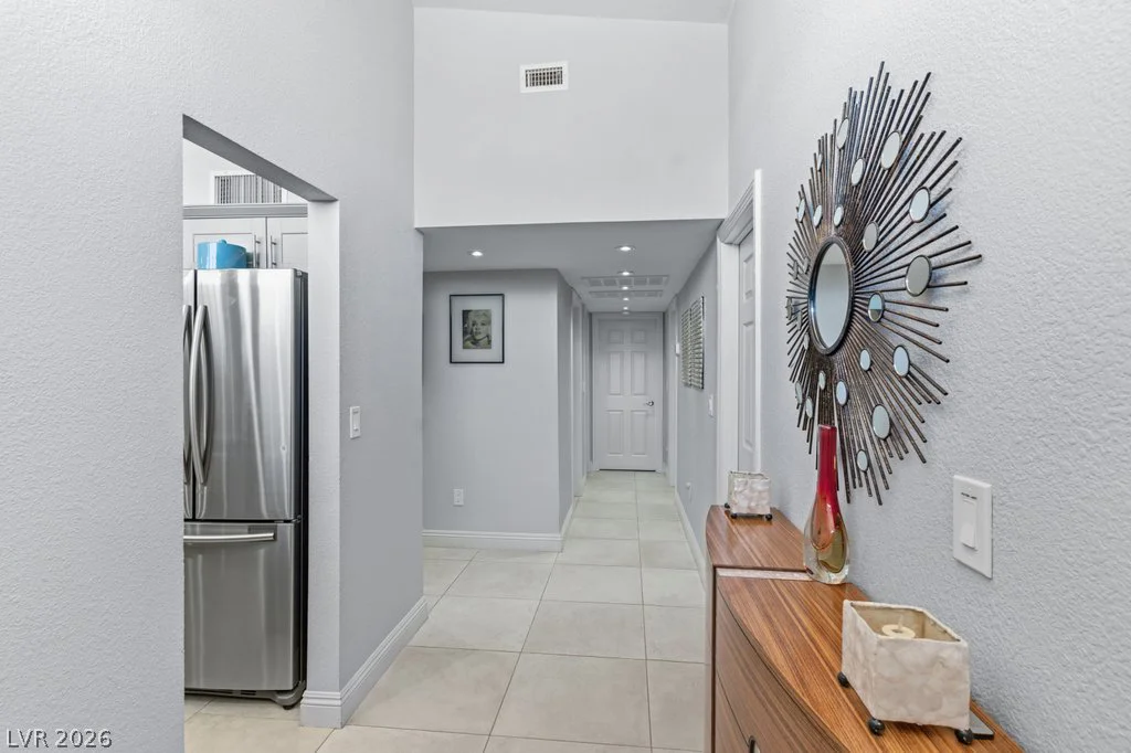 3327 Seminole, Las Vegas, NV 89169