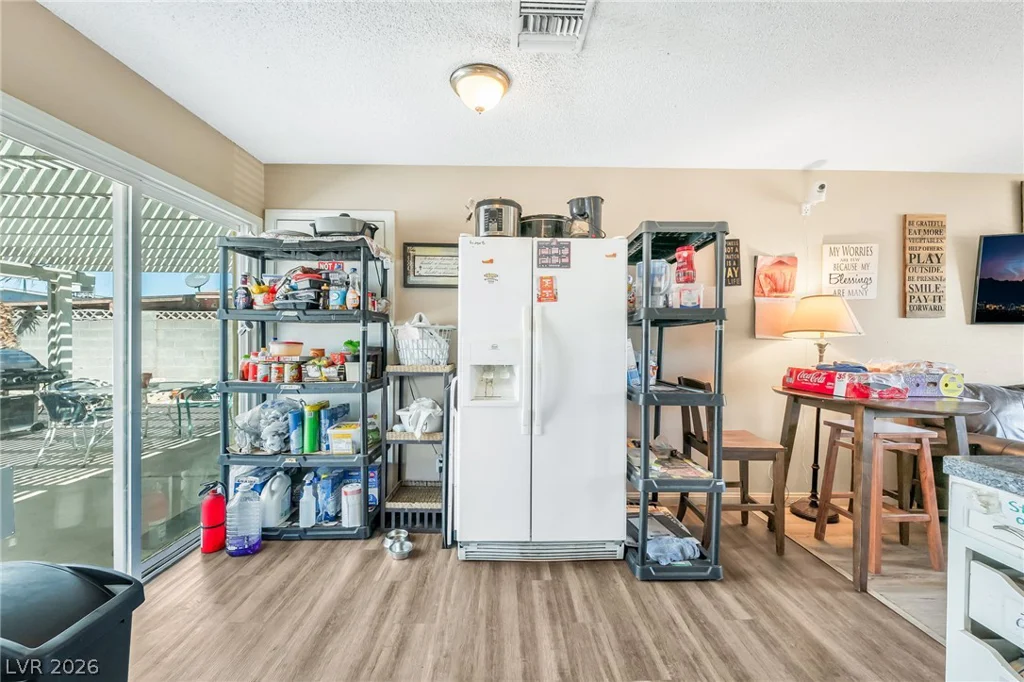 1000 Rockaway, Las Vegas, NV 89145