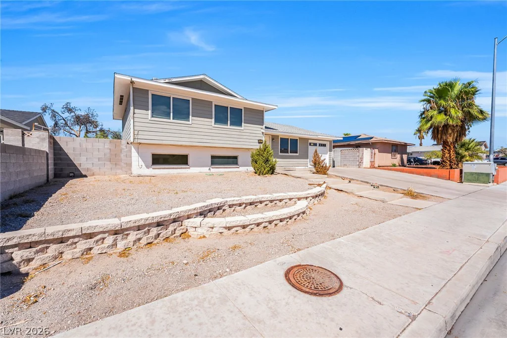 1000 Rockaway, Las Vegas, NV 89145