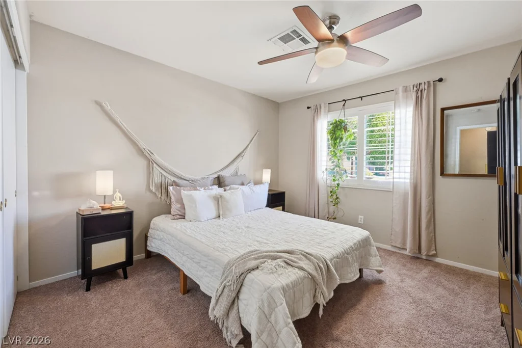 8841 Spinning Wheel, Las Vegas, NV 89143