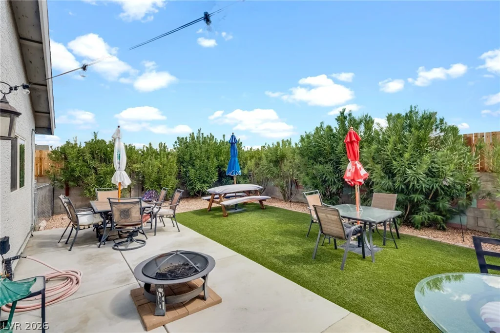 836 Vermillion, Henderson, NV 89002