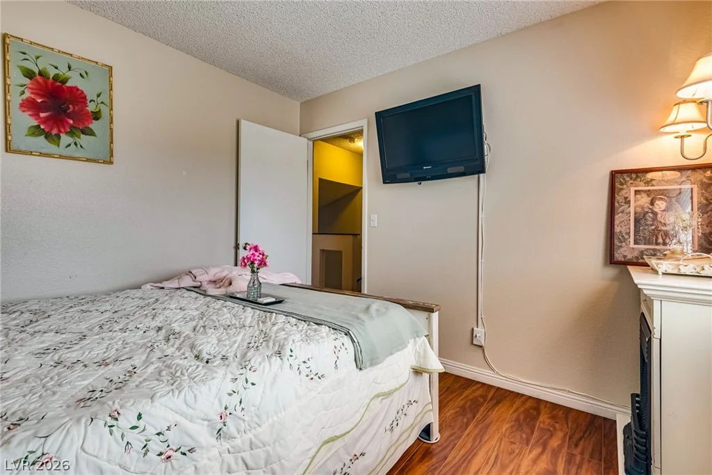 836 Vermillion, Henderson, NV 89002