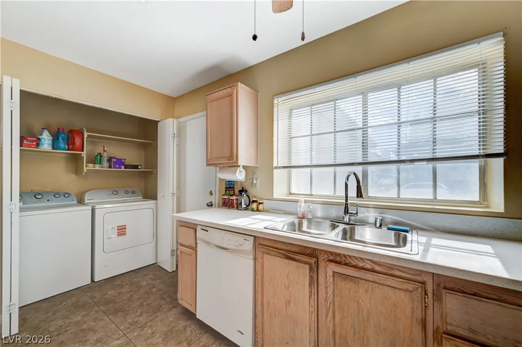 2120 Brassy, Las Vegas, NV 89142