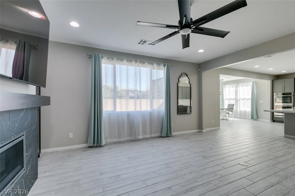 70 Pikiariki, Las Vegas, NV 89183
