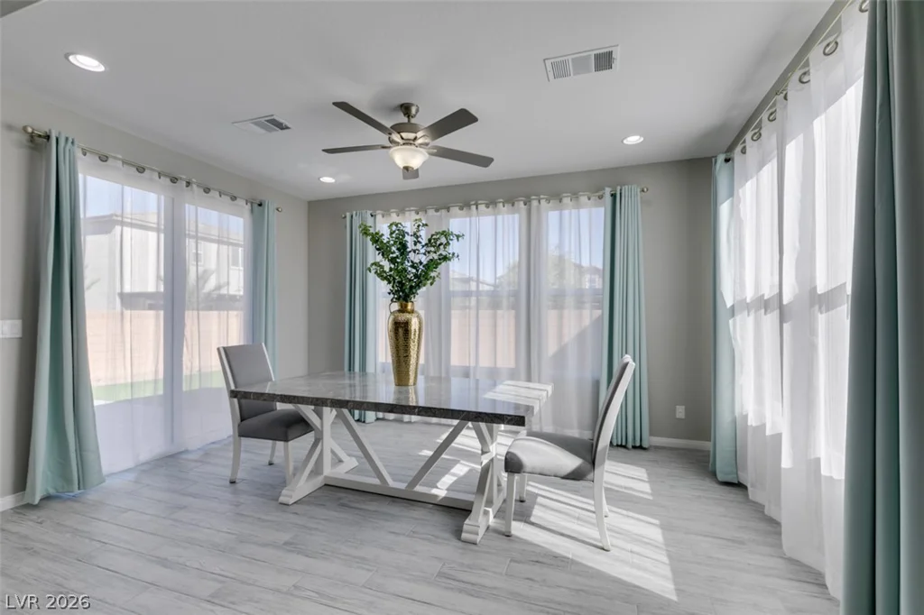 70 Pikiariki, Las Vegas, NV 89183