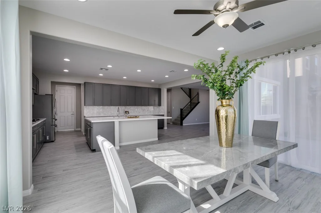 70 Pikiariki, Las Vegas, NV 89183