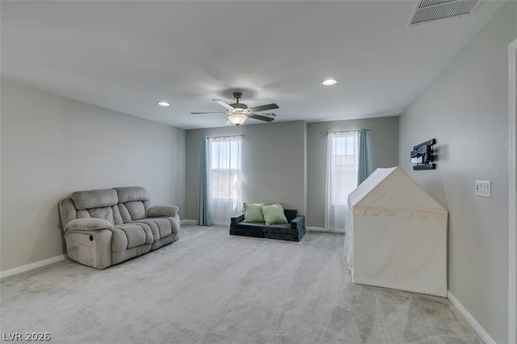 70 Pikiariki, Las Vegas, NV 89183