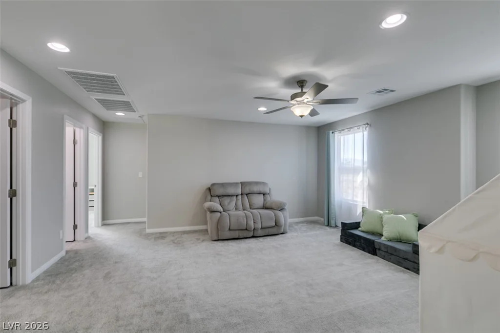 70 Pikiariki, Las Vegas, NV 89183