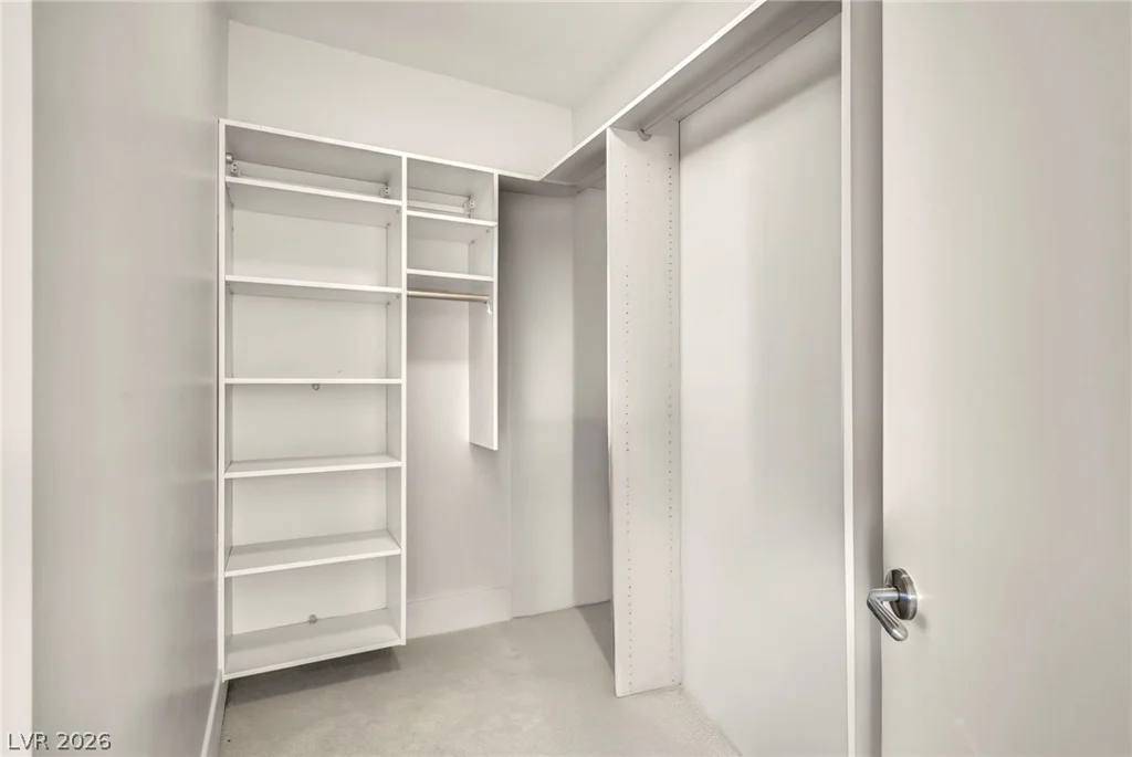 2777 Paradise, Las Vegas, NV 89109