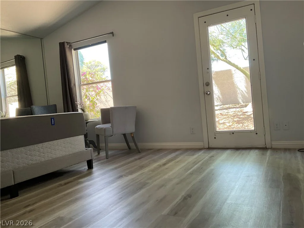 417 Cherry Meadows, Las Vegas, NV 89145