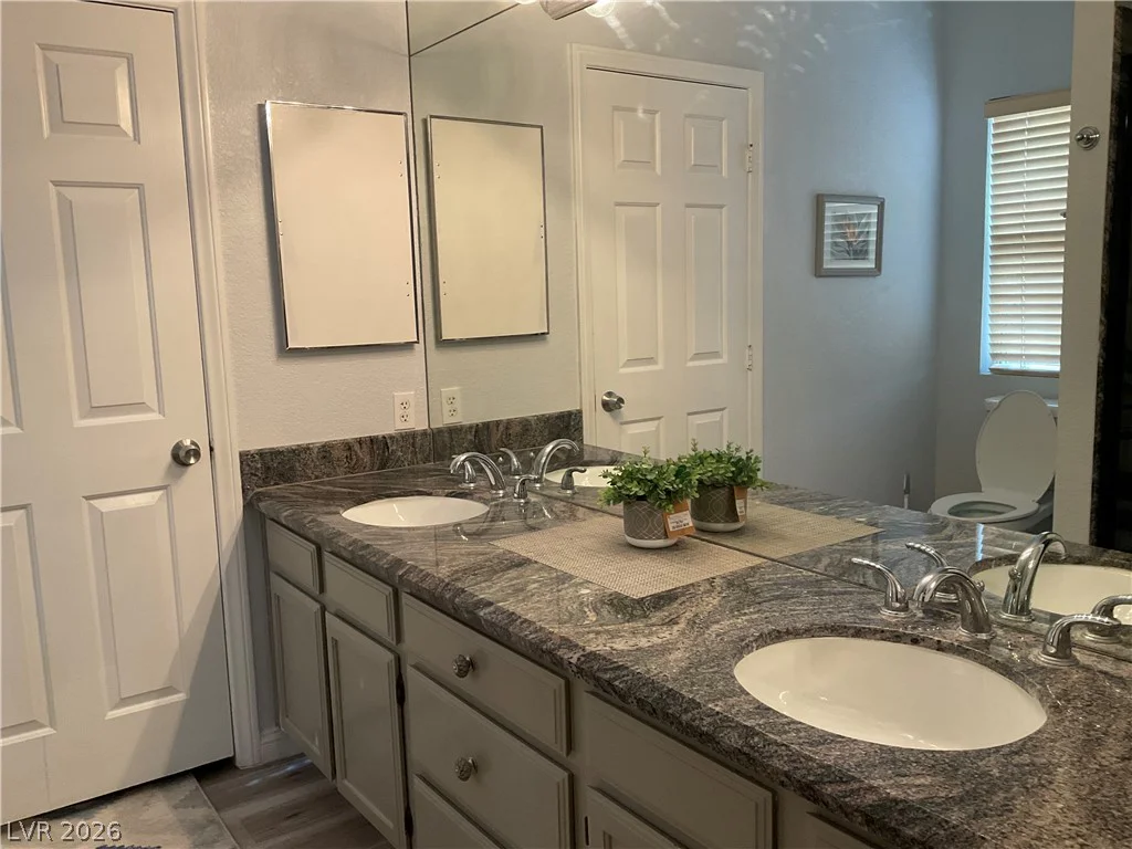 417 Cherry Meadows, Las Vegas, NV 89145