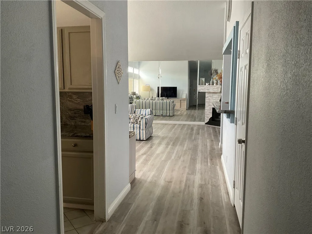 417 Cherry Meadows, Las Vegas, NV 89145