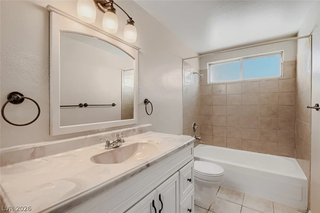 1290 Linn, Las Vegas, NV 89110