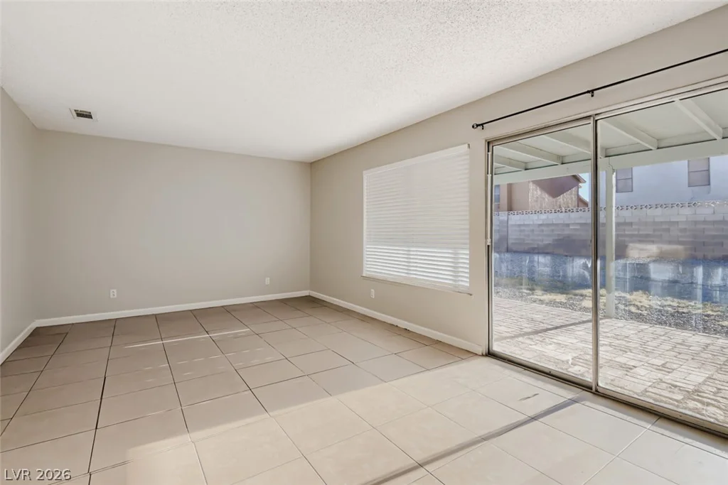 1290 Linn, Las Vegas, NV 89110