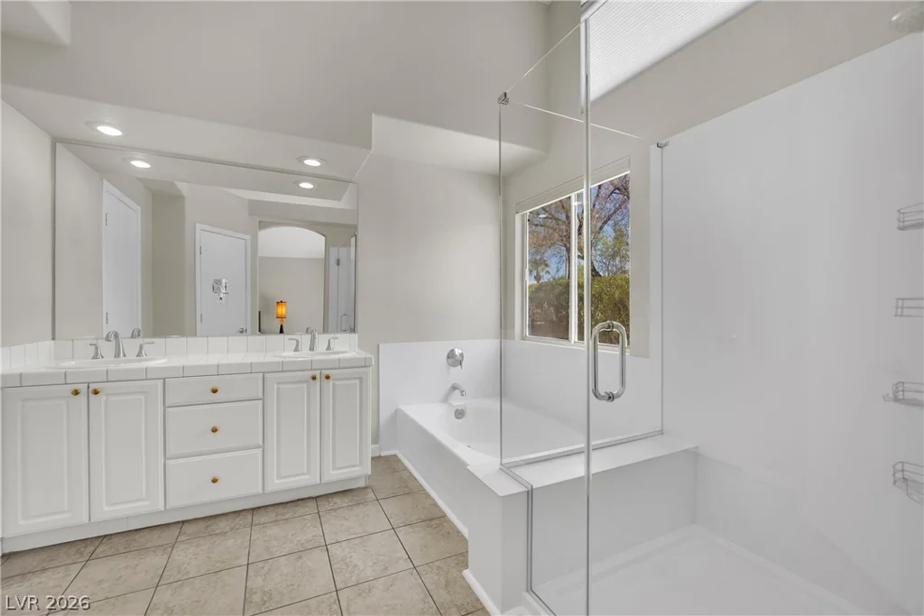 2124 Feather Bush, Henderson, NV 89074