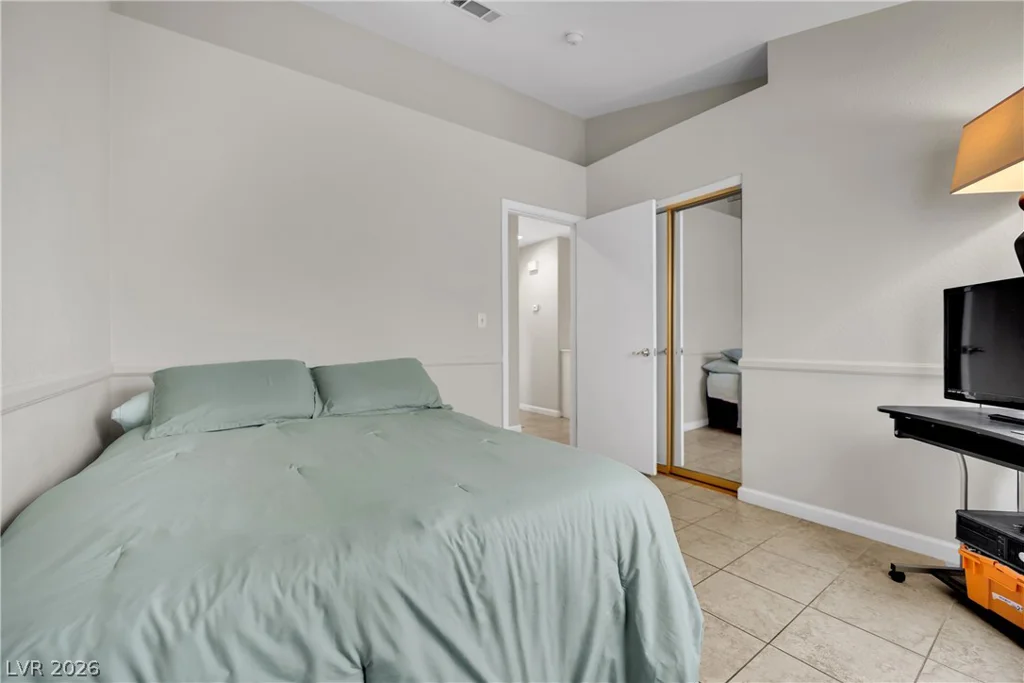 2124 Feather Bush, Henderson, NV 89074