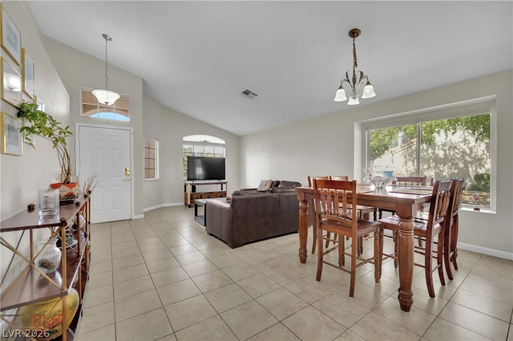 2124 Feather Bush, Henderson, NV 89074