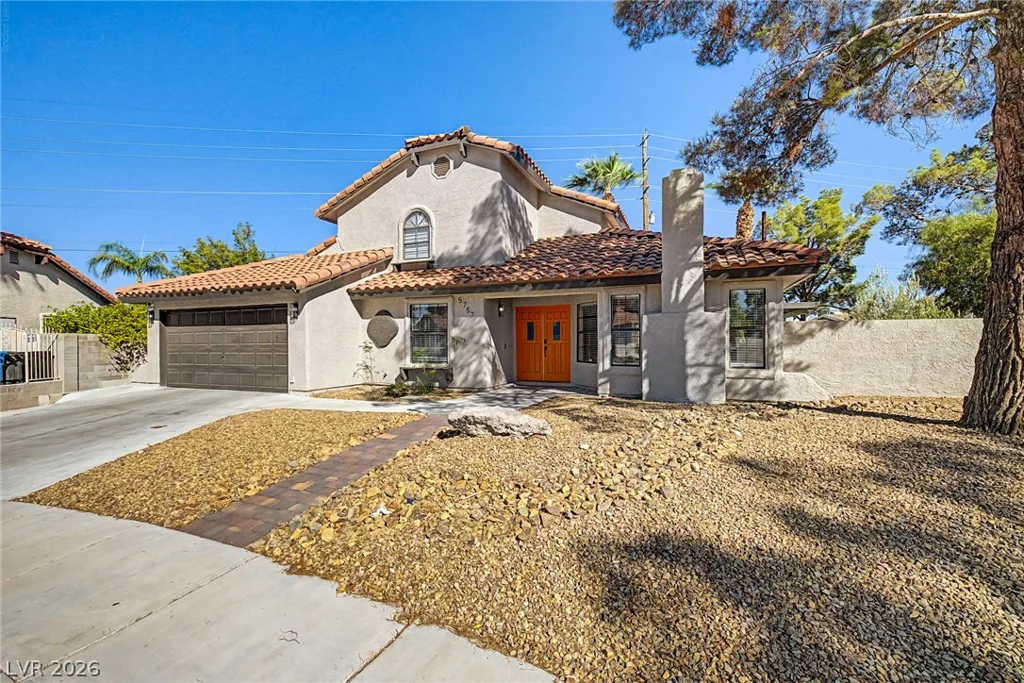 5757 Charles Holden, Las Vegas, NV 89103