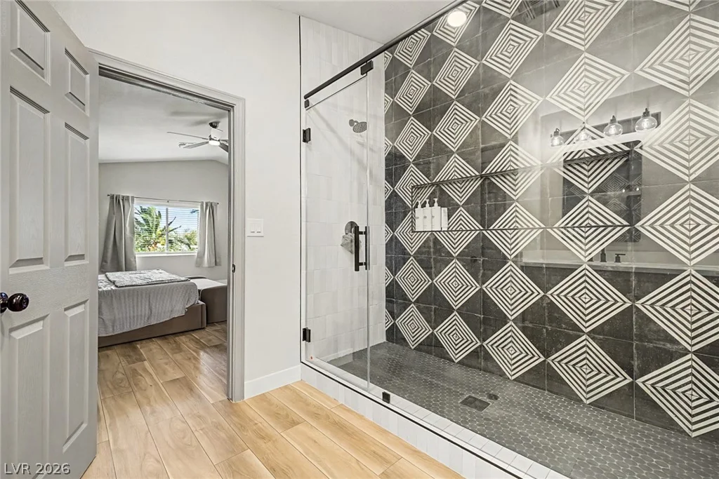 5757 Charles Holden, Las Vegas, NV 89103