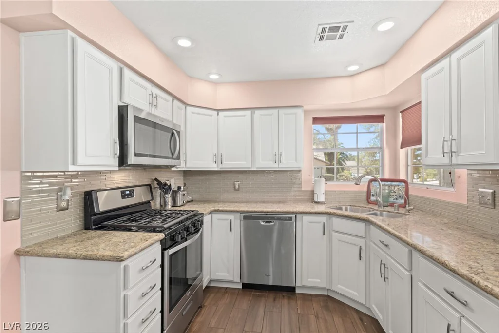 5612 Port Barrington, Las Vegas, NV 89130