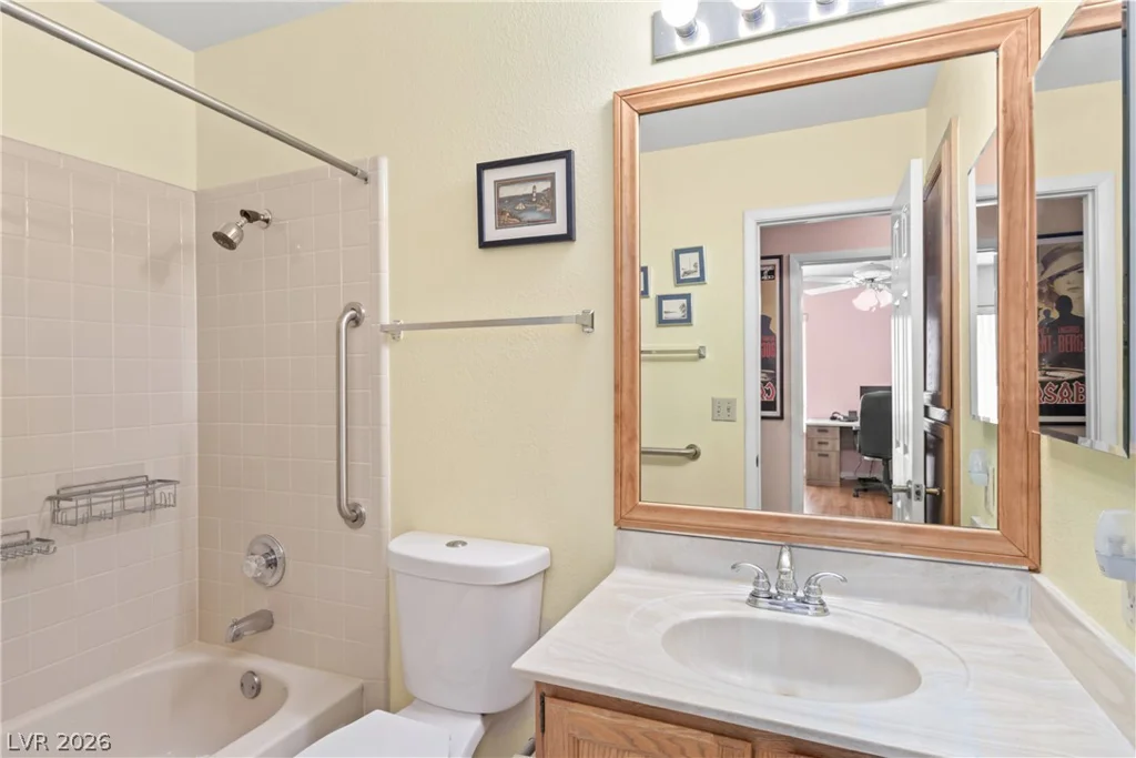 5612 Port Barrington, Las Vegas, NV 89130