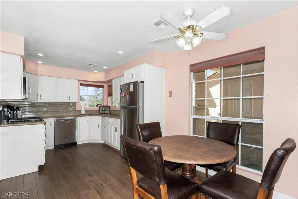 5612 Port Barrington, Las Vegas, NV 89130
