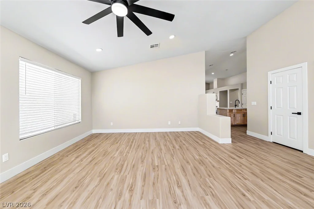 2734 Enchanted Isle, Henderson, NV 89052