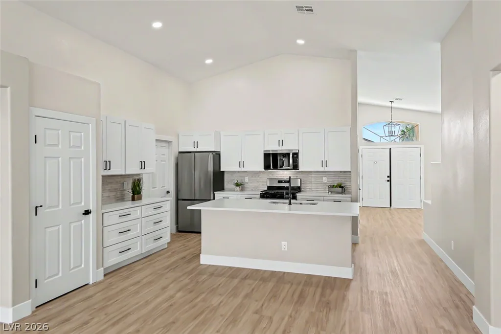 2734 Enchanted Isle, Henderson, NV 89052