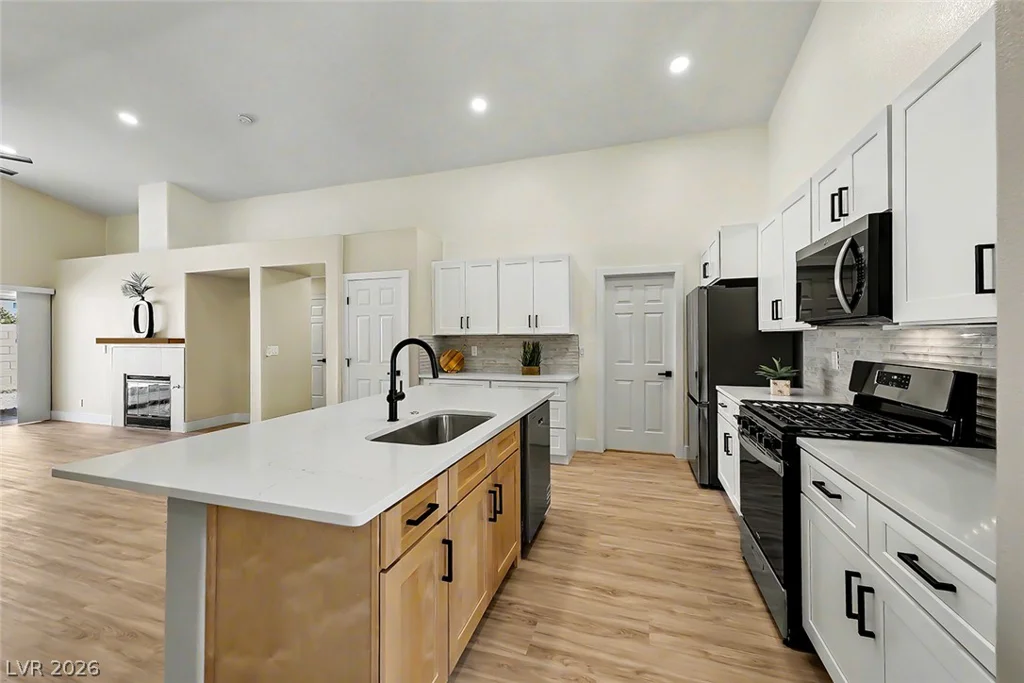 2734 Enchanted Isle, Henderson, NV 89052