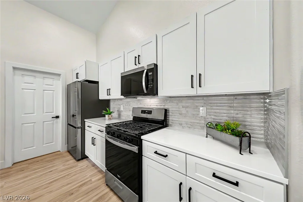 2734 Enchanted Isle, Henderson, NV 89052