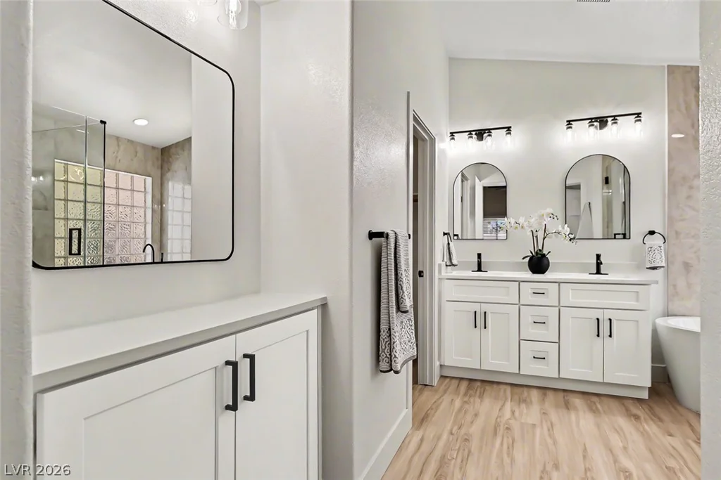 2734 Enchanted Isle, Henderson, NV 89052