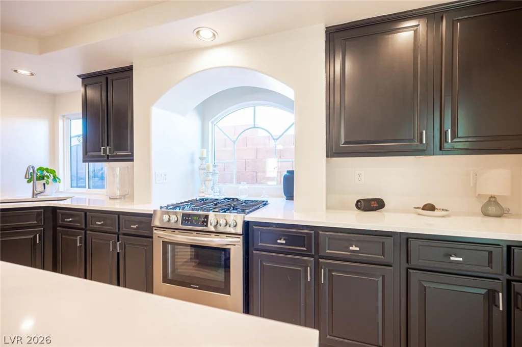 9912 Mills Reef, Las Vegas, NV 89141