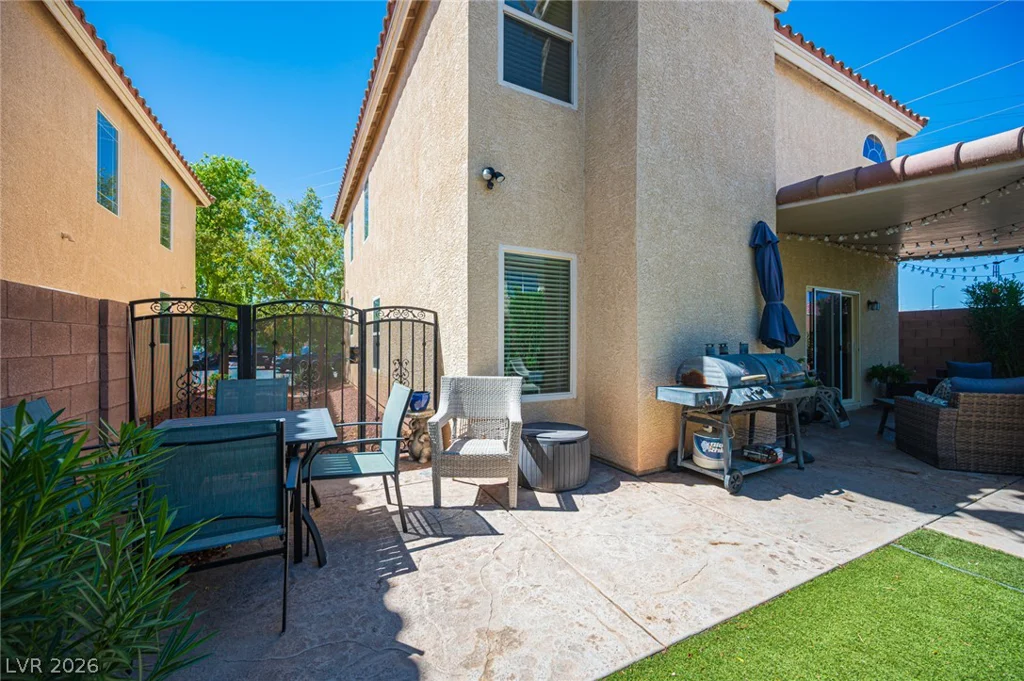 9912 Mills Reef, Las Vegas, NV 89141