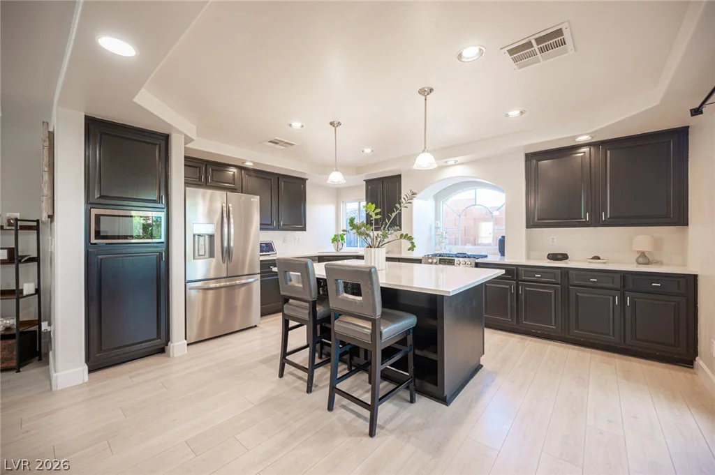 9912 Mills Reef, Las Vegas, NV 89141