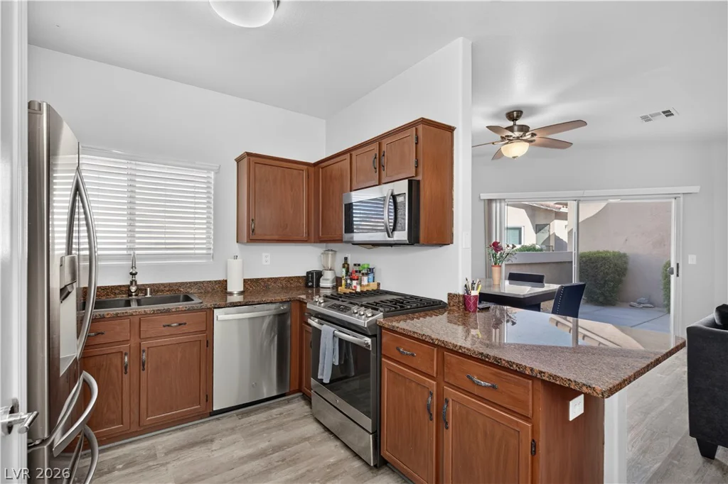 3212 Mystic Ridge, Las Vegas, NV 89129