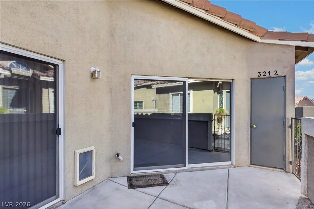 3212 Mystic Ridge, Las Vegas, NV 89129