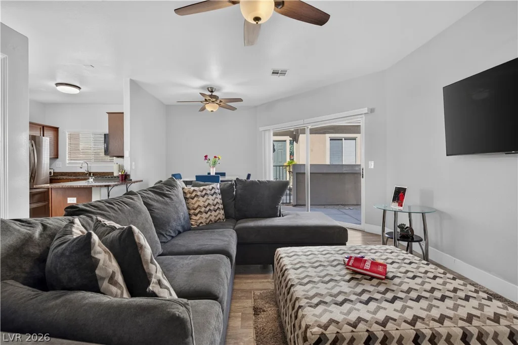 3212 Mystic Ridge, Las Vegas, NV 89129