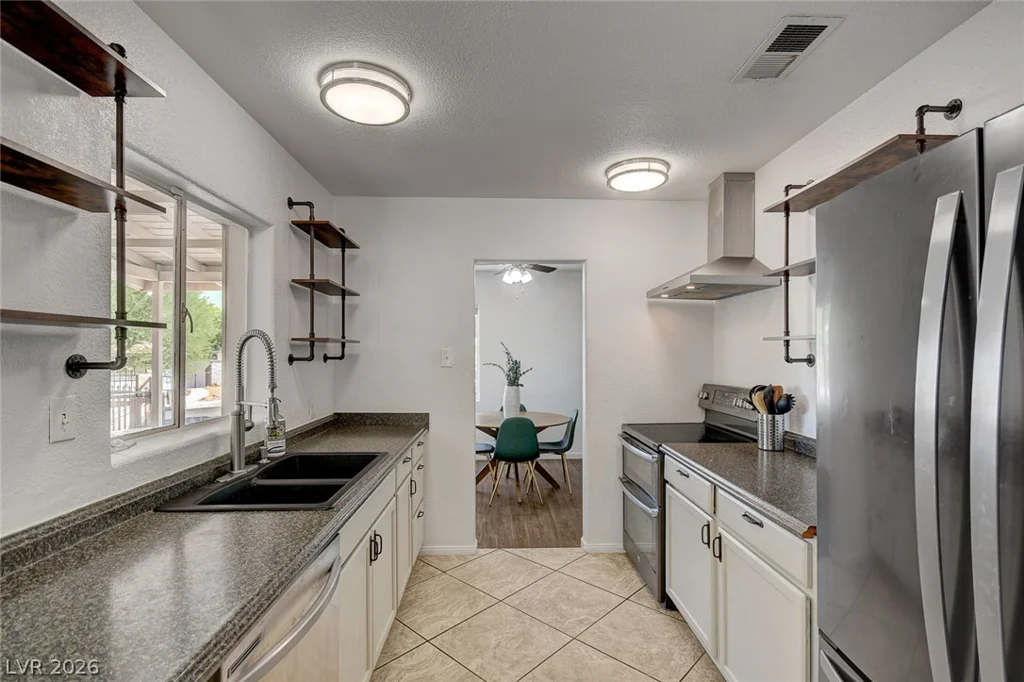 1312 15th, Las Vegas, NV 89104