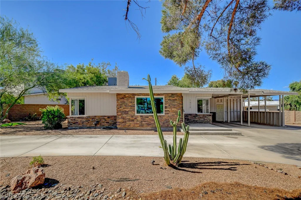1312 15th, Las Vegas, NV 89104