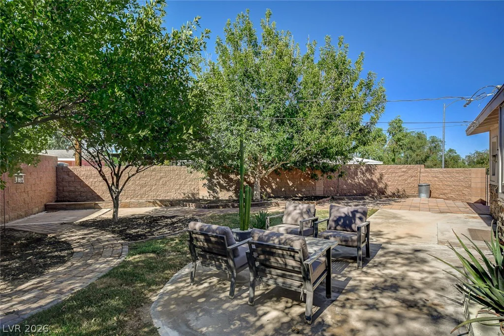 1312 15th, Las Vegas, NV 89104