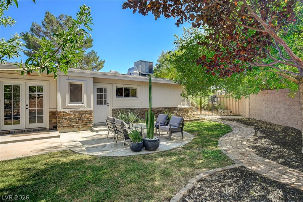 1312 15th, Las Vegas, NV 89104