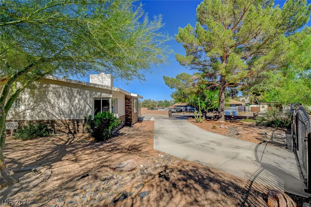 1312 15th, Las Vegas, NV 89104