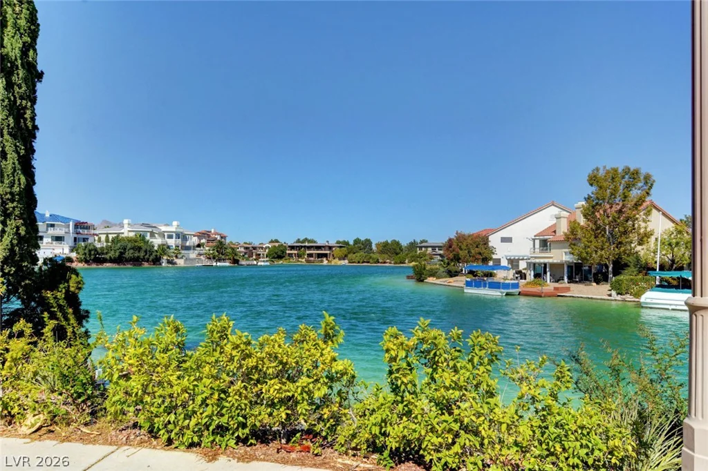 8716 Nautical Bay, Las Vegas, NV 89117