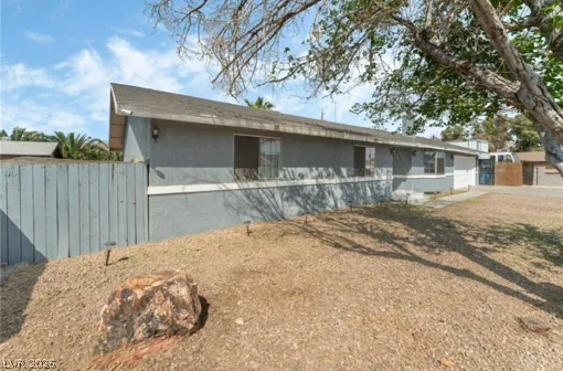 4870 Colorado, Las Vegas, NV 89104