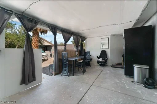 4870 Colorado, Las Vegas, NV 89104