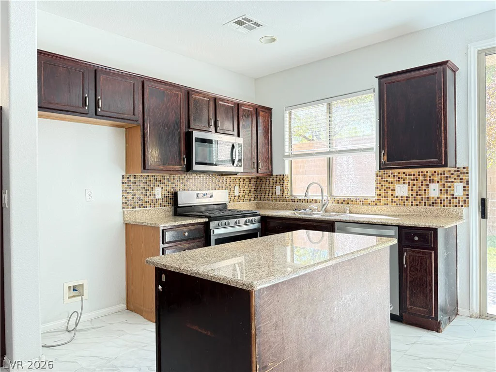 8249 Apple Spice, Las Vegas, NV 89143