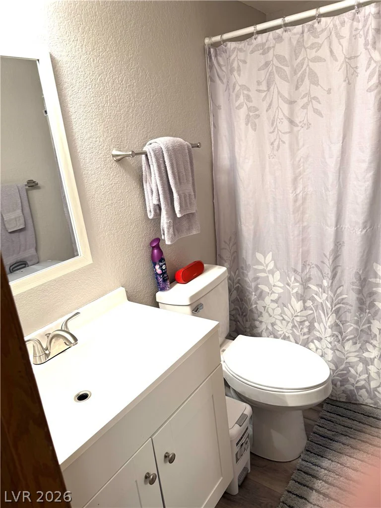 1830 Dwarf Star, Las Vegas, NV 89115
