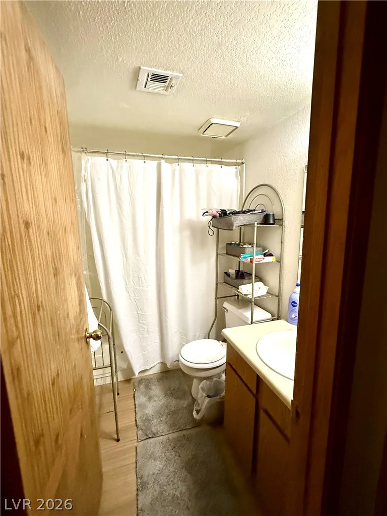 1830 Dwarf Star, Las Vegas, NV 89115
